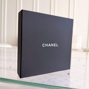 CHANEL ⭐️ Empty Accessories Gift Storage Box